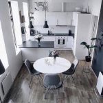 come arredare un open space lungo e stretto