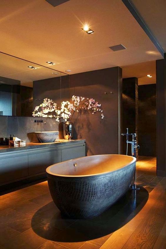 spa luci soffuse e orchidee