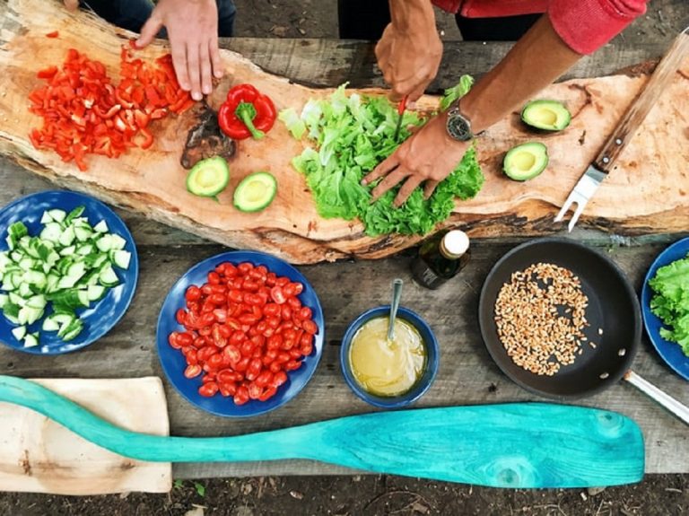 cucina da esterno con pallet