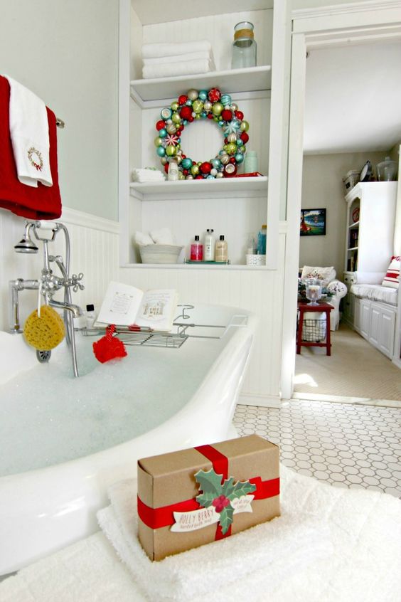 come decorare il bagno per natale 8