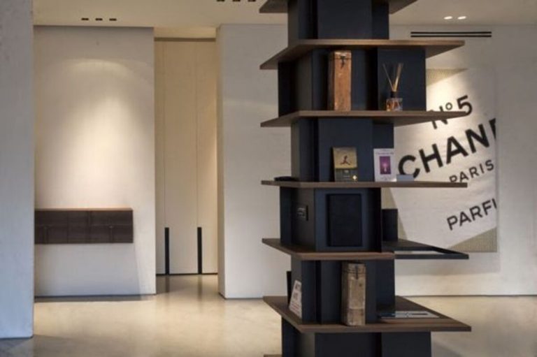 libreria a colonna di design