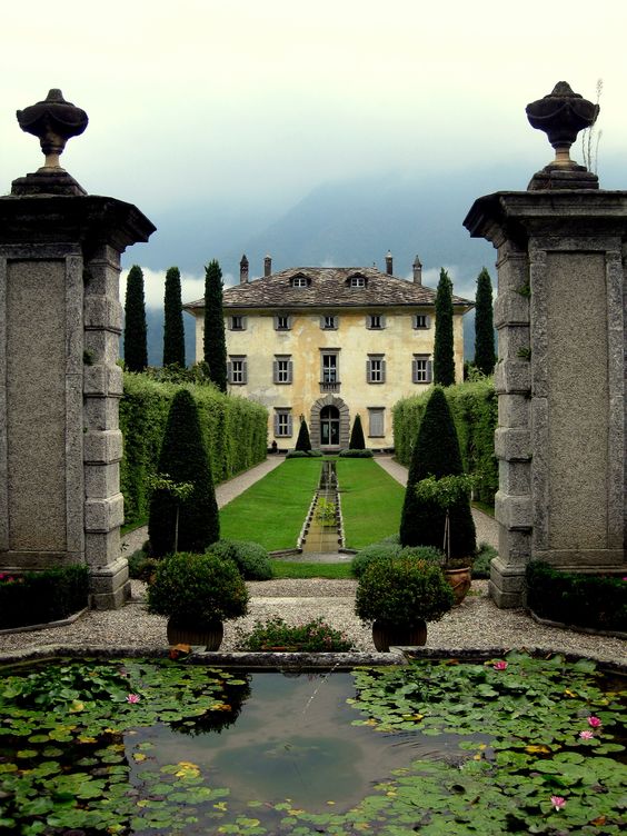Villa Balbiano Como