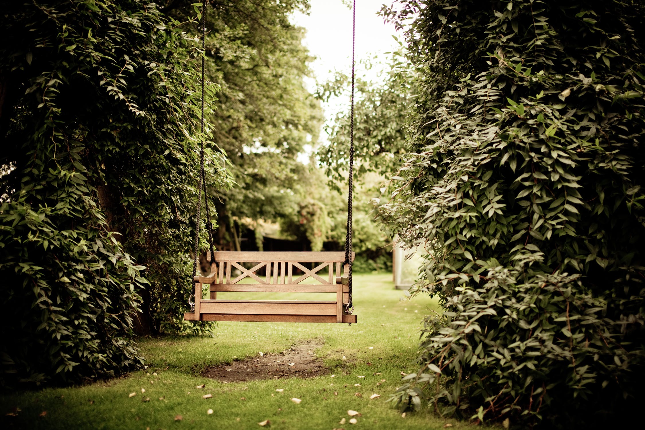 dondolo in legno fai da te per giardino