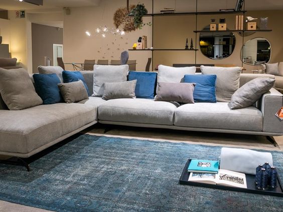 cuscini di design divano