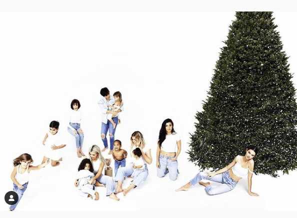 decorazione natale kardashian