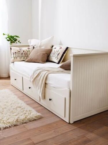 hemnes struttura letto divano