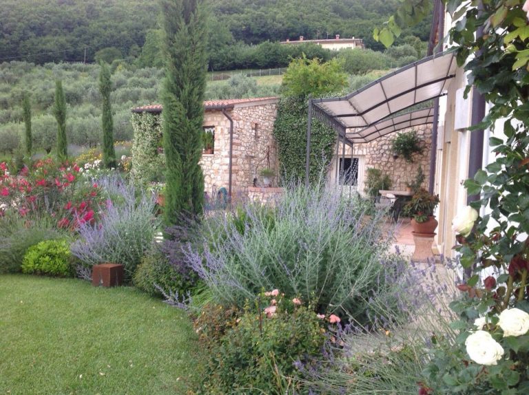 16 idee per aggiungere un tocco provenzale in giardino ispiratevi