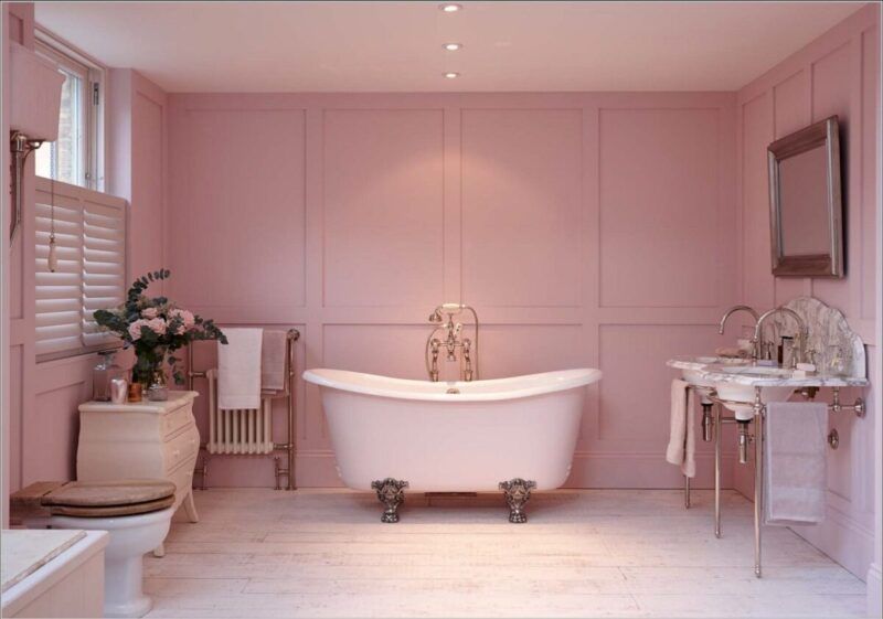 idee pareti bagno classico