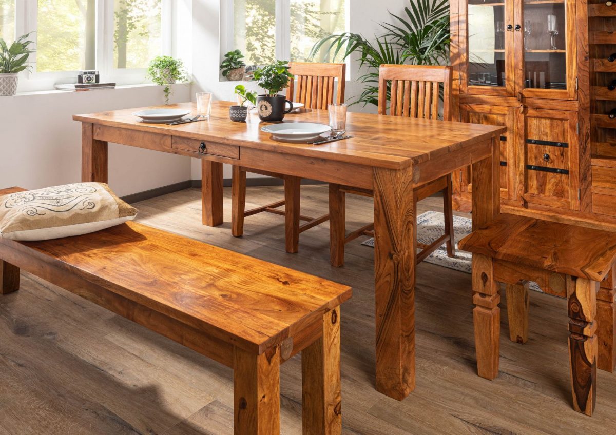 tavolo stile coloniale legno