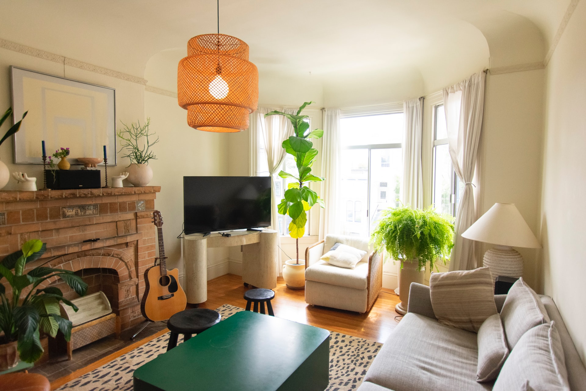 modi per migliorare l'illuminazione del soggiorno