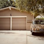 garage in metallo