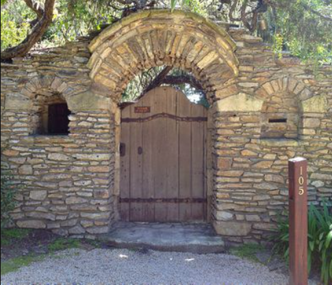 la casa di brad pitt in california stile