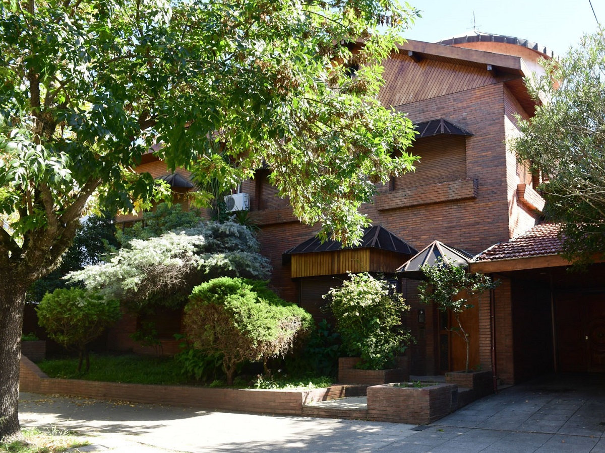 la casa di maradona a buenos aires stile