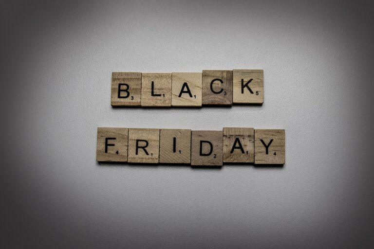 Black Friday decorare rinnovare casa