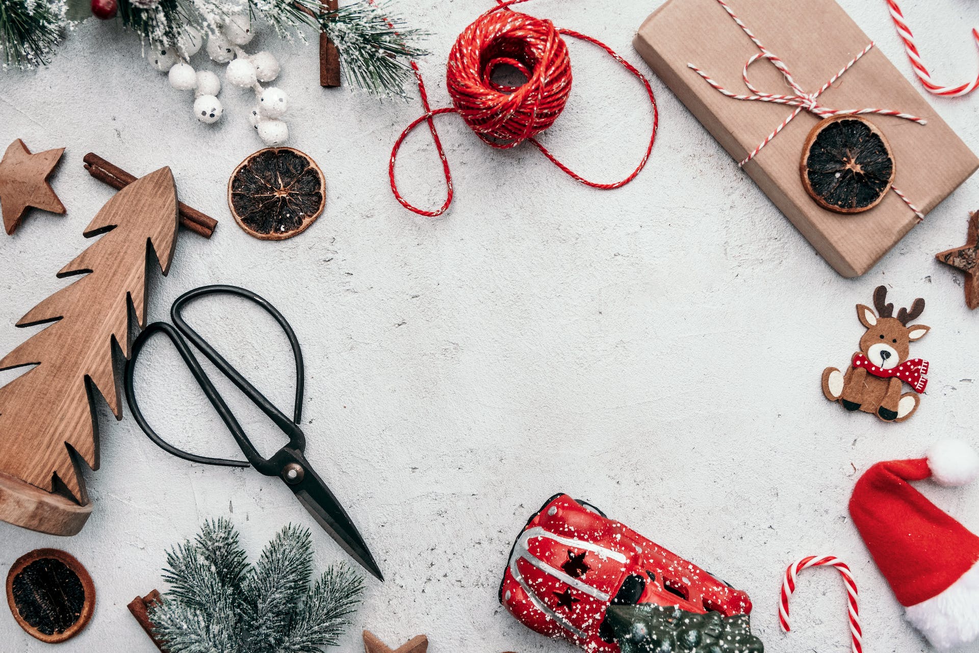 Albero natale materiale riciclo