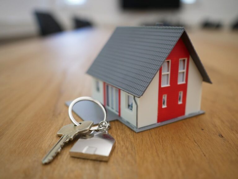 Acquistare casa: documenti da richiedere prima della proposta